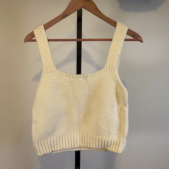 NWT English Factory Knit Embroidered Tank Top - Picture 7 of 8